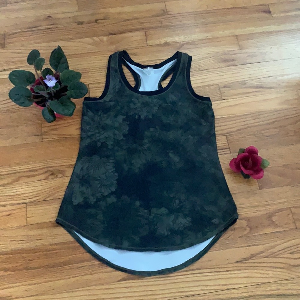 Calia green floral Camo print tank size XS